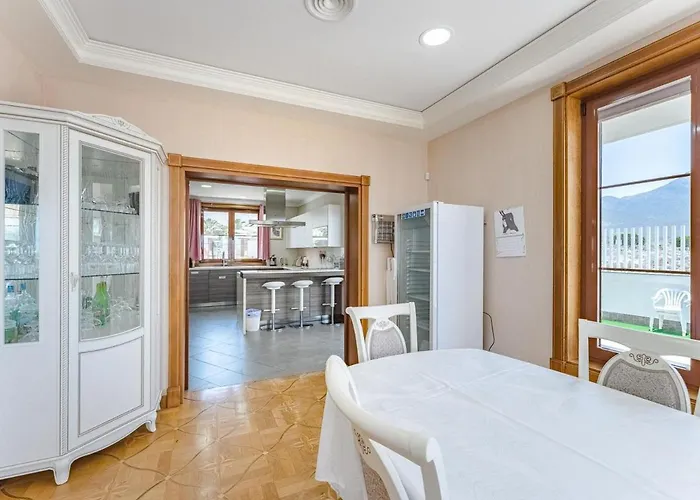 Luxury Nautilus Heated Pool * アデヘ